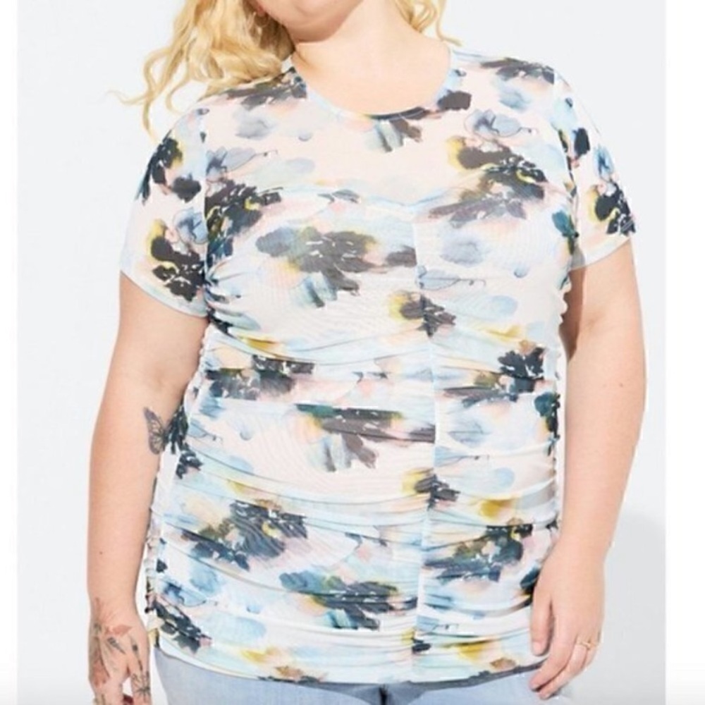 TORRID Top Multi Floral Stretch Mesh Crew Neck Ruched Size 3 NWT